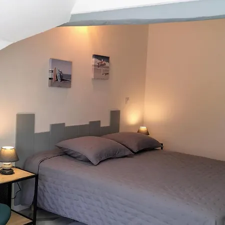 Le Moulin De Bed & Breakfast Saubrigues