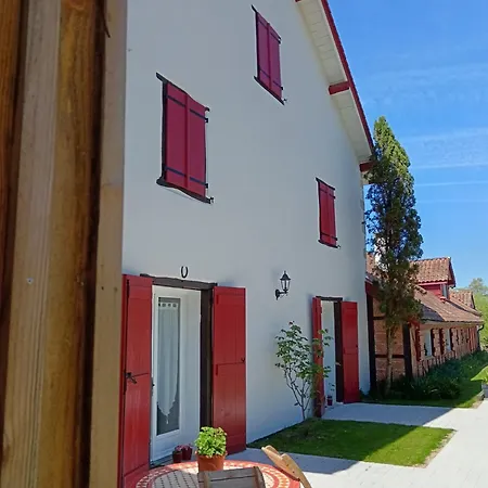 Le Moulin De Bed & Breakfast Saubrigues