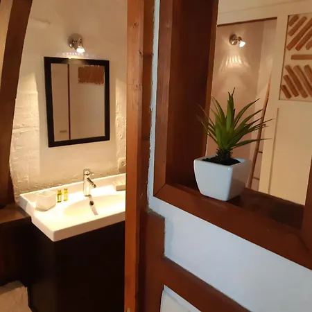 فندق مبيت وإفطار Le Moulin De 3*