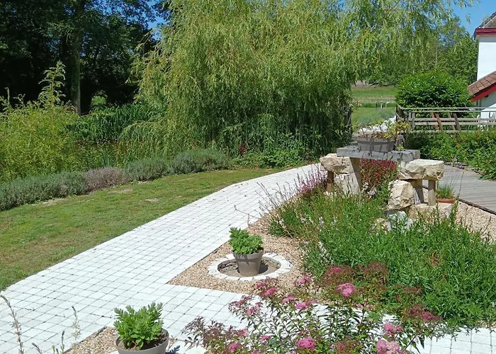 Le Moulin De Couette-café Saubrigues